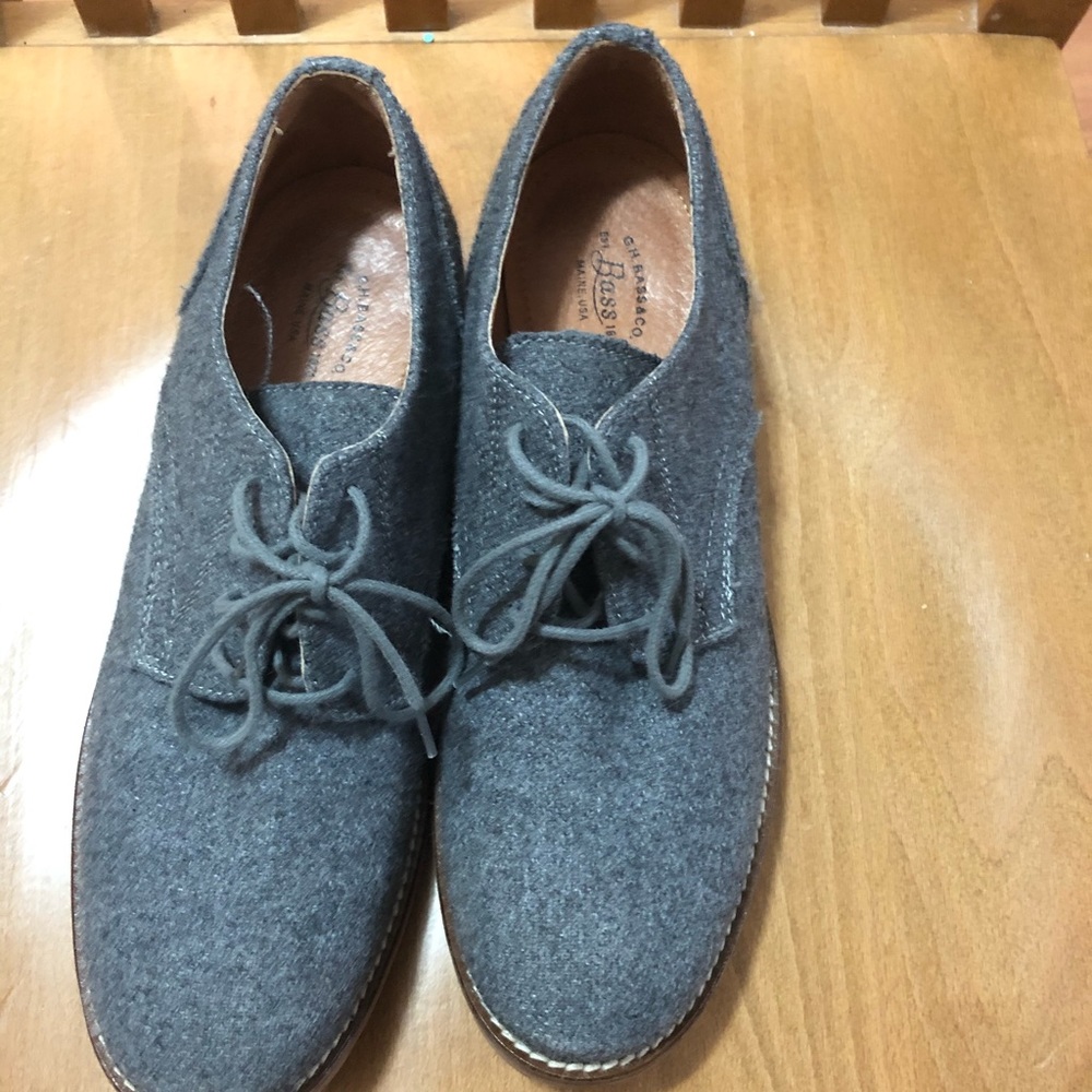 Bass women’s oxfords